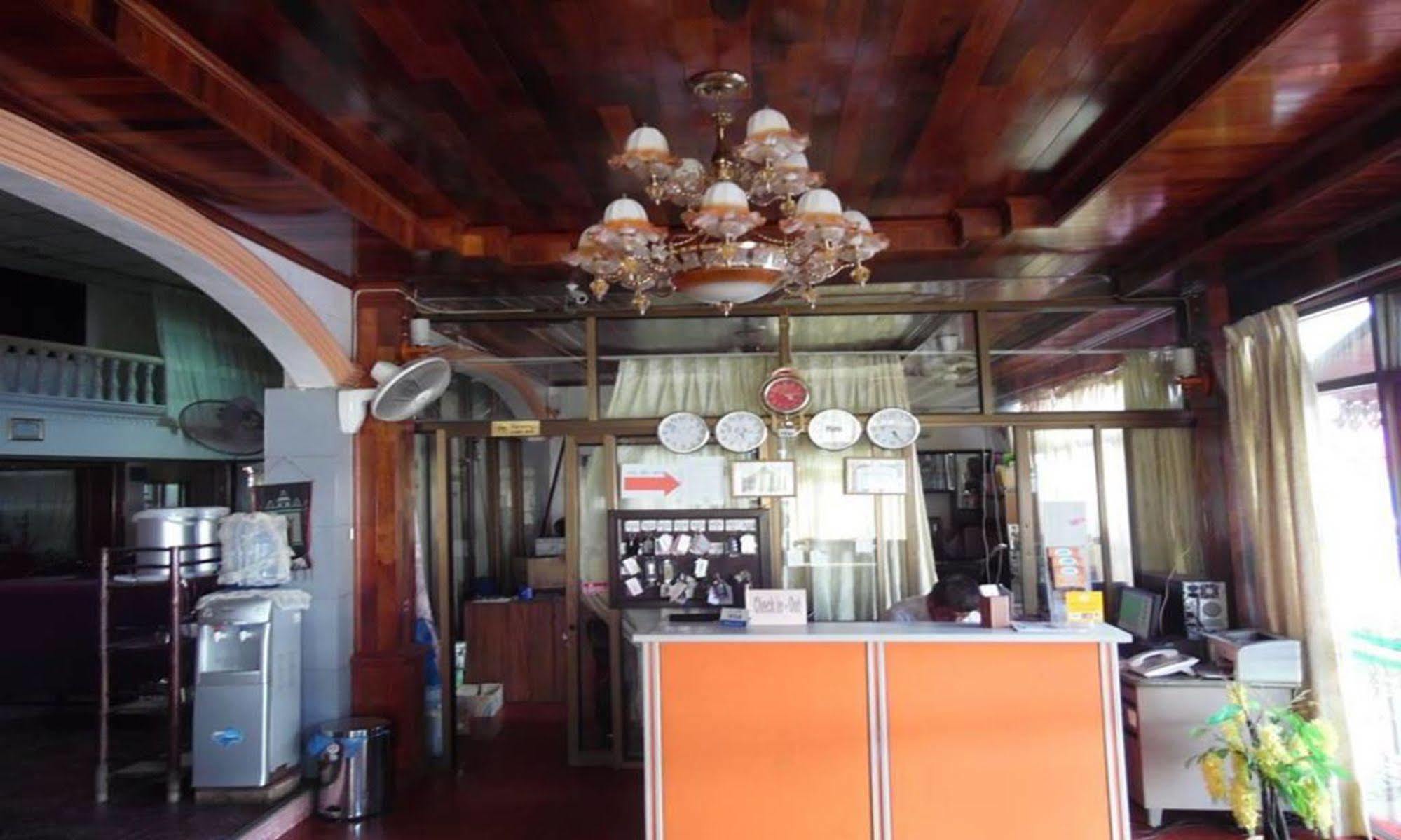ויינטיאן Mekong Sunshine Hotel מראה חיצוני תמונה